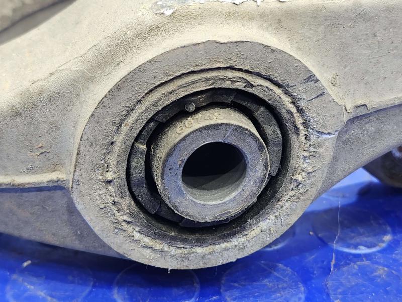 2014 Jeep Grand Cherokee Lower Control Arm Rr