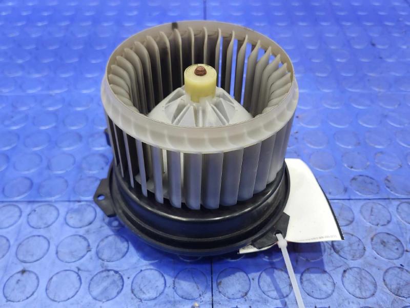 2014-2015 Mitsubishi Mirage Heater AC Blower Motor Assembly OEM 7802A249