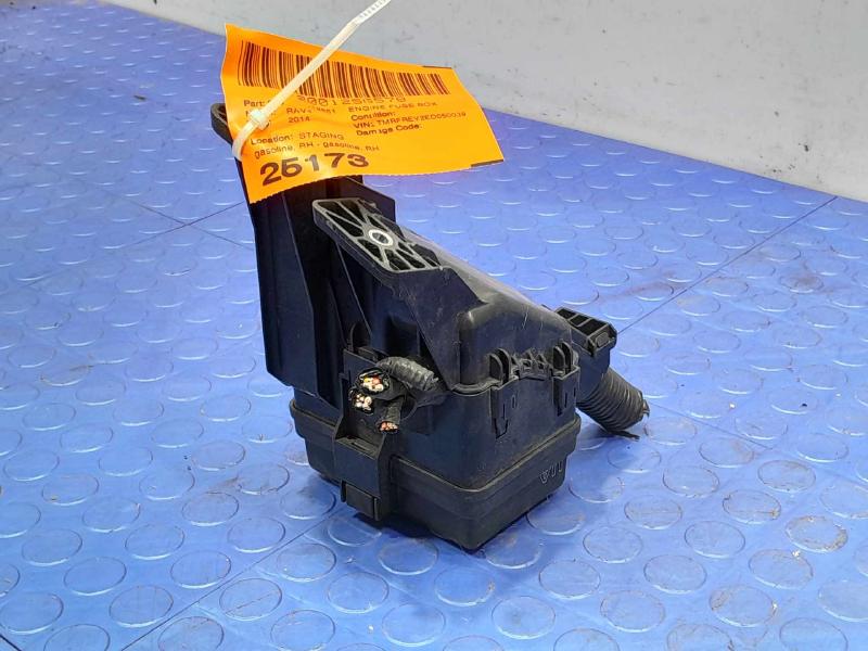 2014 Toyota RAV4 Engine Fuse Box