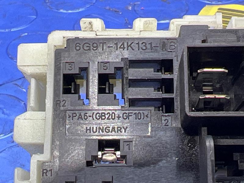 2012 Volvo XC60 Cabin Fuse Box