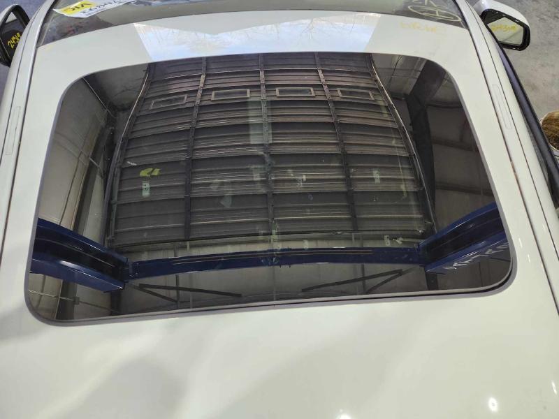 2016 BMW 528I Roof Glass (Glass Only)