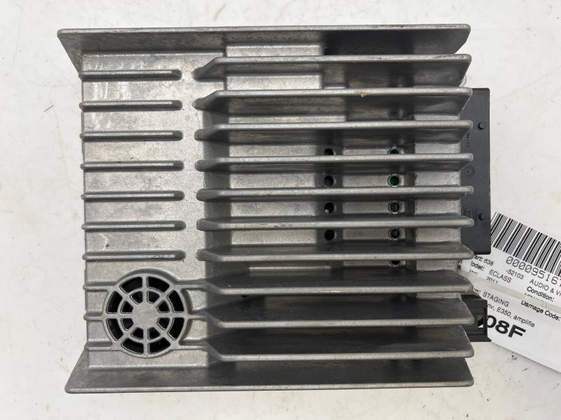 2010 2011 Mercedes Benz W212 Radio Amplifier Assembly OEM 2128700194