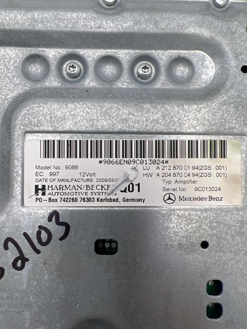 2010 2011 Mercedes Benz W212 Radio Amplifier Assembly OEM 2128700194