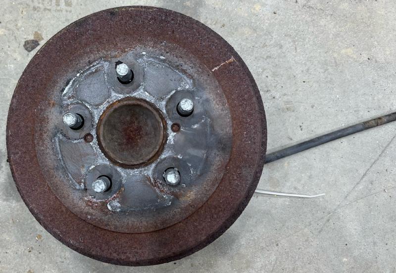 2003 - 2008 Toyota Corolla Rear Wheel Hub and Bearing Left or Right Side w/o ABS OEM 4241001020