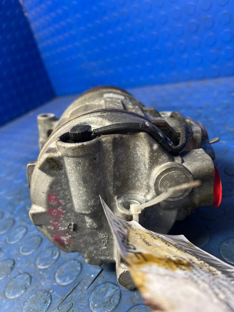 2004 Porsche Cayenne A/C Air Compressor