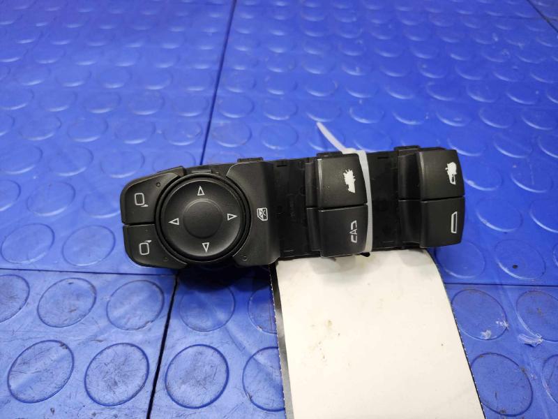 2019 Chevrolet Bolt Door Switch Front