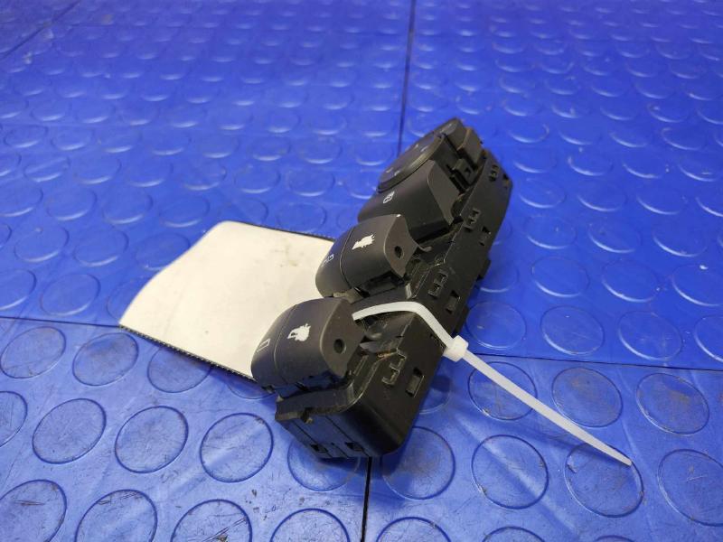 2019 Chevrolet Bolt Door Switch Front