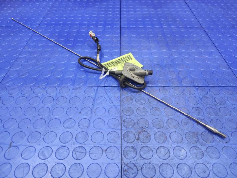 2010 Dodge Ram 1500 Antenna