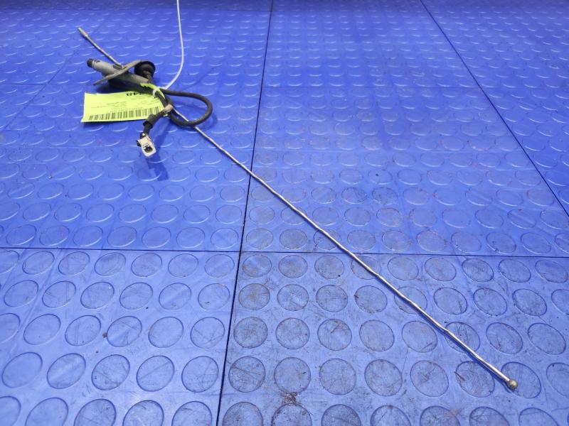 2010 Dodge Ram 1500 Antenna