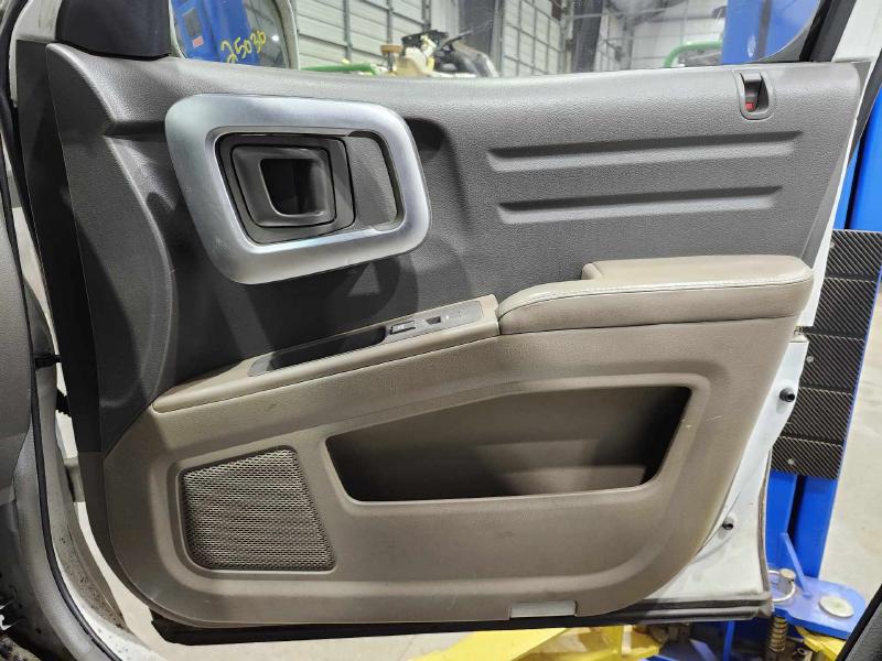 2006 Honda Ridgeline Front Door Trim Panel