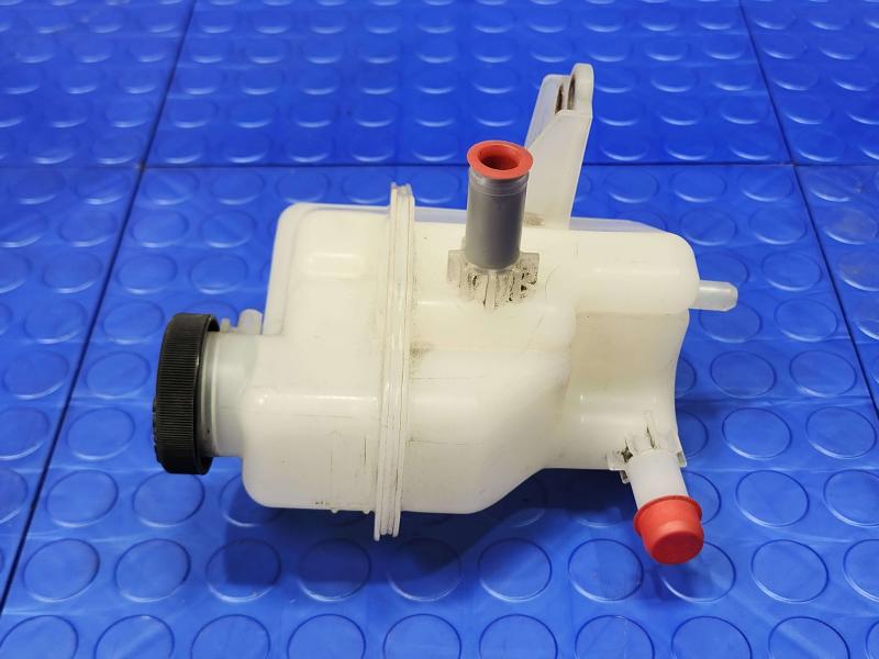 2015 Toyota Prius Coolant Recovery Bottle