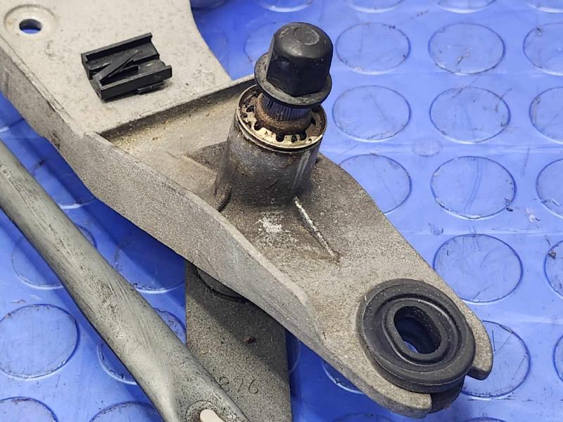 2010 Toyota Highlander Wiper Trans. Linkage