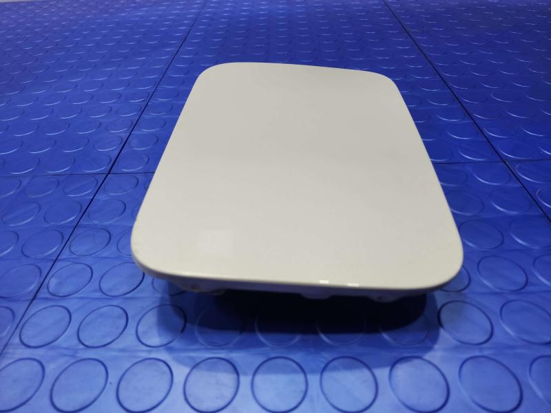 2011 Infiniti QX56 Fuel Tank Door