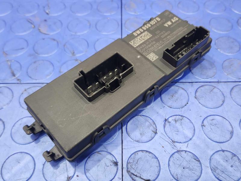 2017-2023 Audi Q7 Liftgate Control Module Genuine OEM Part 8W8959107B