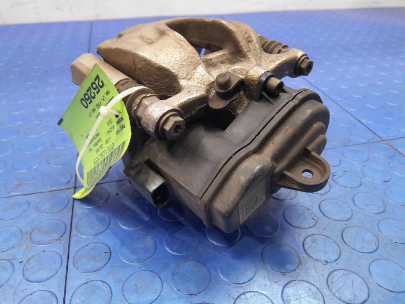 2018 Audi A4 Caliper