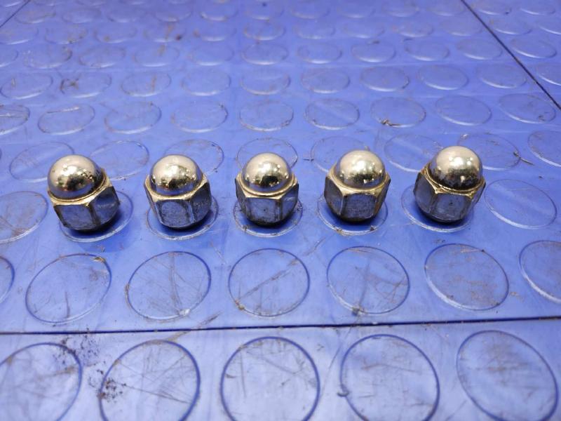 2015 Subaru Forester Lug Nuts