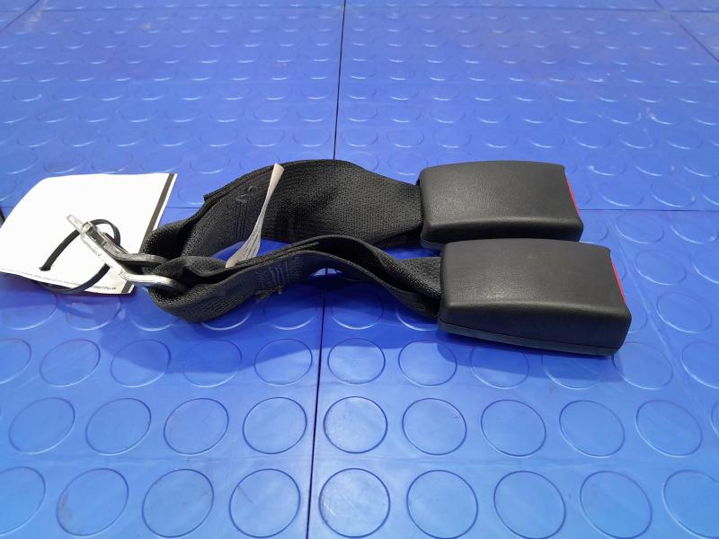 2016 Dodge Challenger Rear Seat Belt