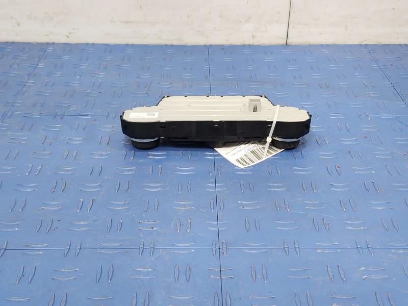 2015 Chevrolet Tahoe Heater A/C Control