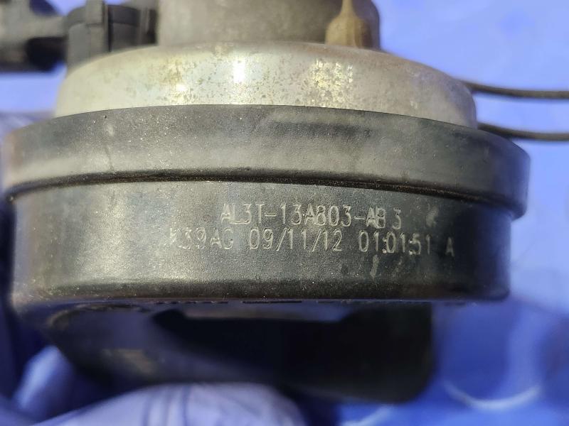 2009-2014 Ford F-150 Dual Note Horn Assembly Genuine OEM 9L3Z13832A