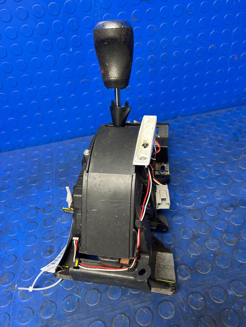 2009 - 2017 Jeep Patiot Automatic CVT Transmission Shifter w/ Auto Stick OEM 68021374AJ