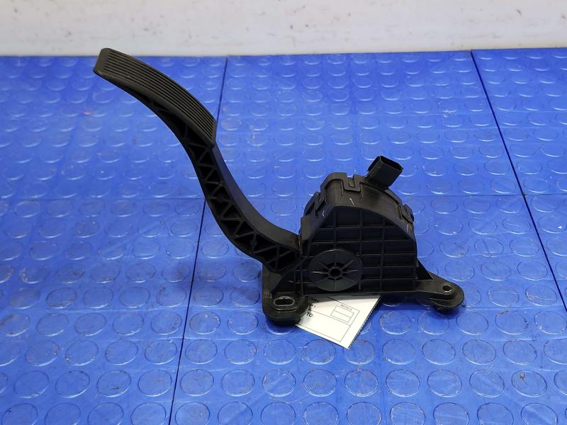 2011 Mazda CX-9 Pedal Assembly