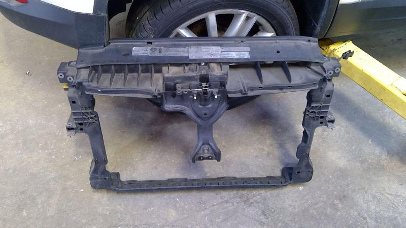 2012 Volkswagen Tiguan Radiator Support