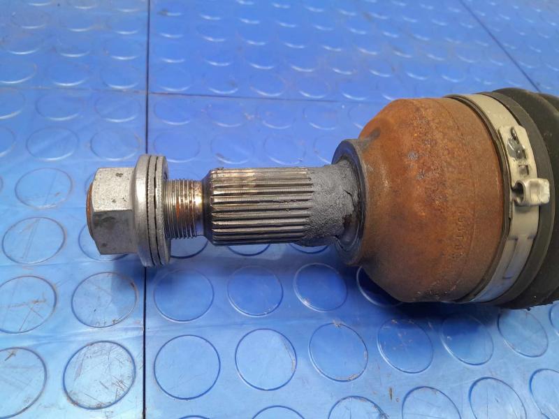 2021 Tesla Model 3 Axle Shaft