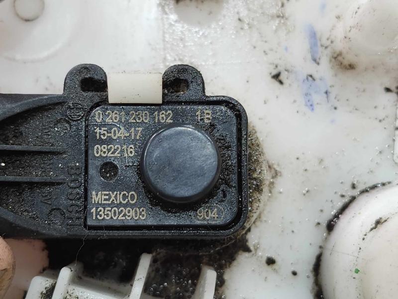 2014-2017 Buick Regal FWD Fuel Pump Assembly Genuine OEM 13578372