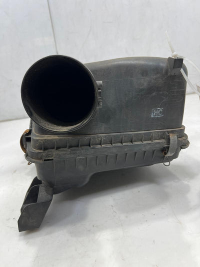 2011 - 2013 Toyota Tundra Air Cleaner Box Assembly 8 Cyl ONLY OEM 177000S010 177050S021
