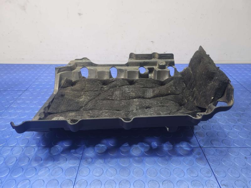 2016 Chevrolet Silverado 1500 Engine Cover