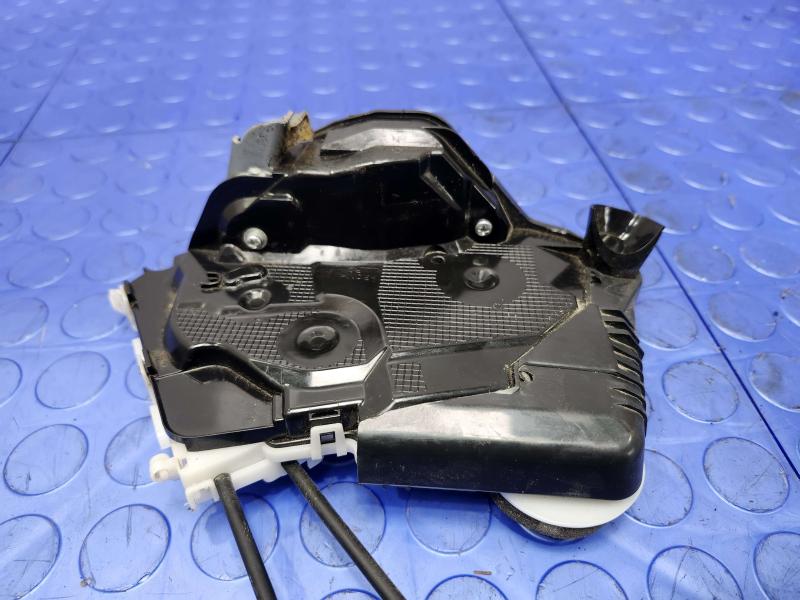 2018 Subaru Legacy Front Door Latch