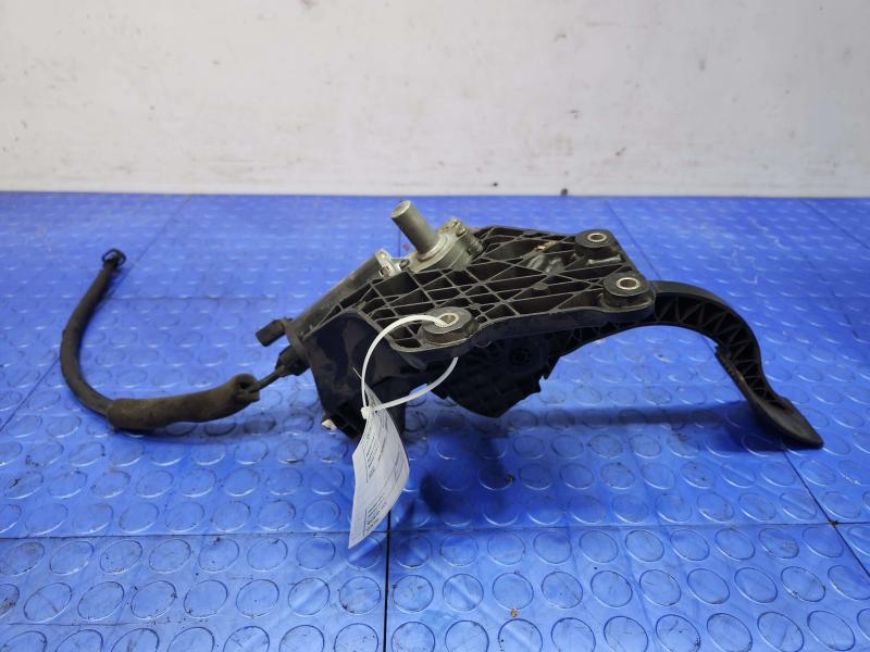2011 Ford F-150 Pedal Assembly