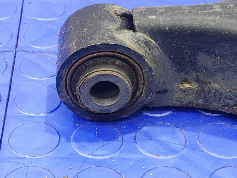 2015 Nissan Rogue Lower Control Arm Rr