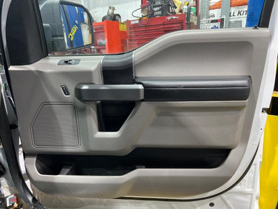 2016 Ford F-150 Front Door Trim Panel