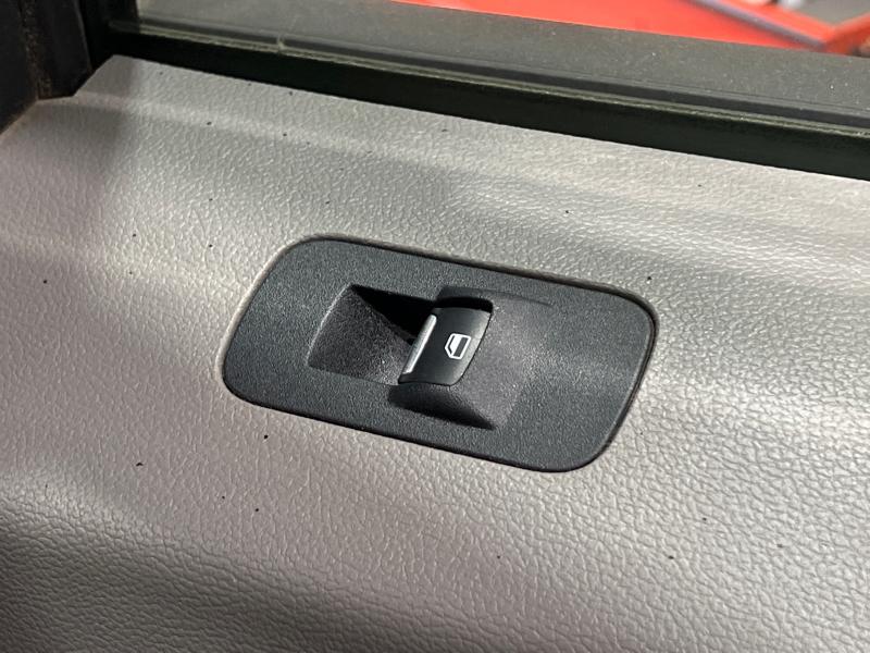 2016 Ford F-150 Front Door Trim Panel