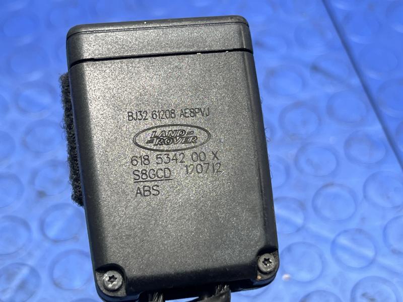 2012 Land Rover Evoque Front Seat Belt