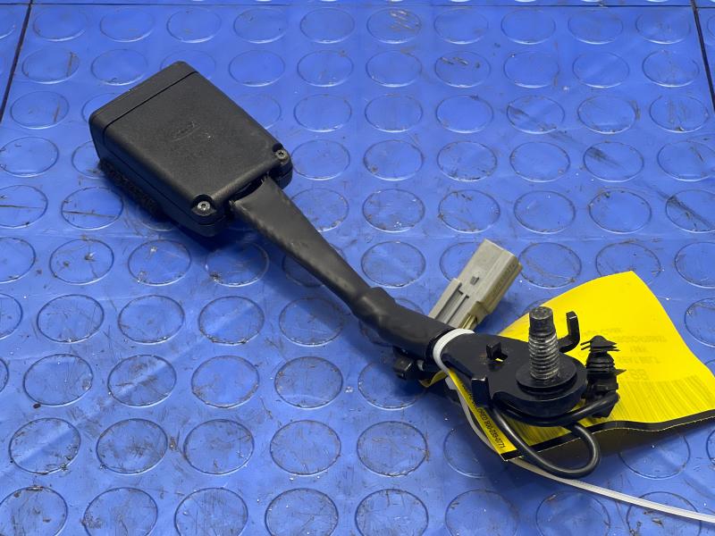 2012 Land Rover Evoque Front Seat Belt