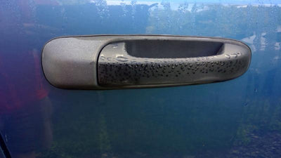 2002 - 2007 Jeep Liberty Front Door Handle Assembly RH Passenger Side OEM 55360614AB