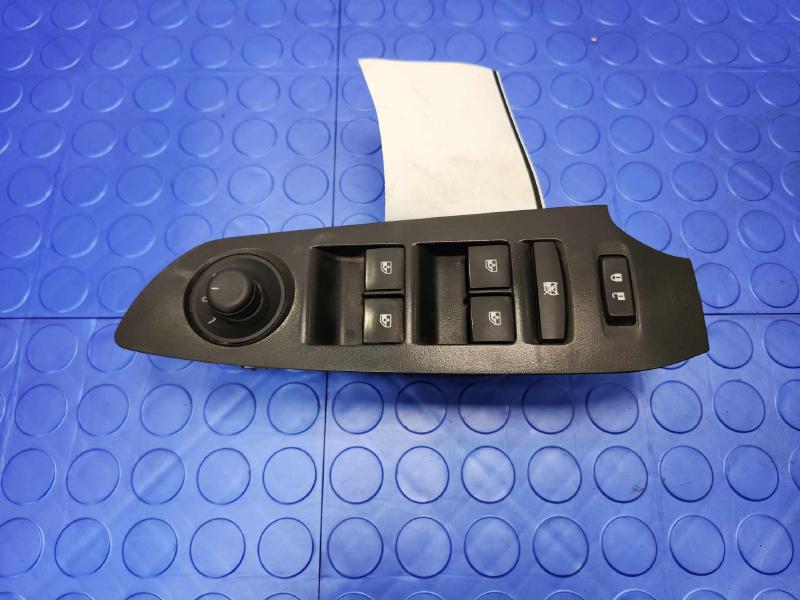 2016 Chevrolet Trax Door Switch Front