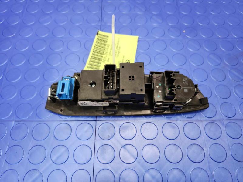 2016 Chevrolet Trax Door Switch Front