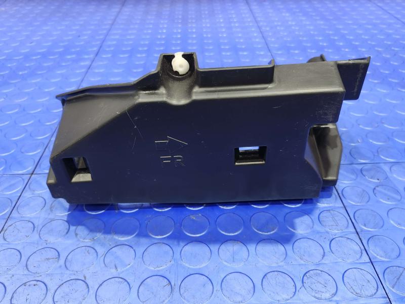 2010-2011 Toyota Prius Floor Board Rear Spacer Genuine OEM 58427-47010
