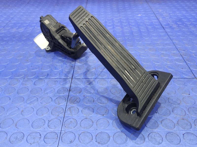 2019-2021 Toyota RAV4 Accelerator Pedal Assembly Genuine OEM Part 78110-06060