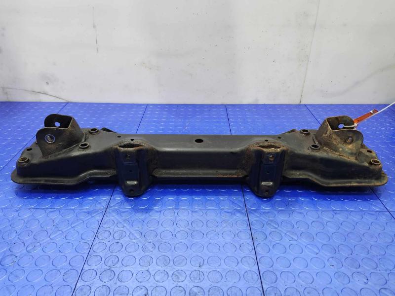 2001 Chevrolet Tracker Crossmember/Cradle/Undercarria