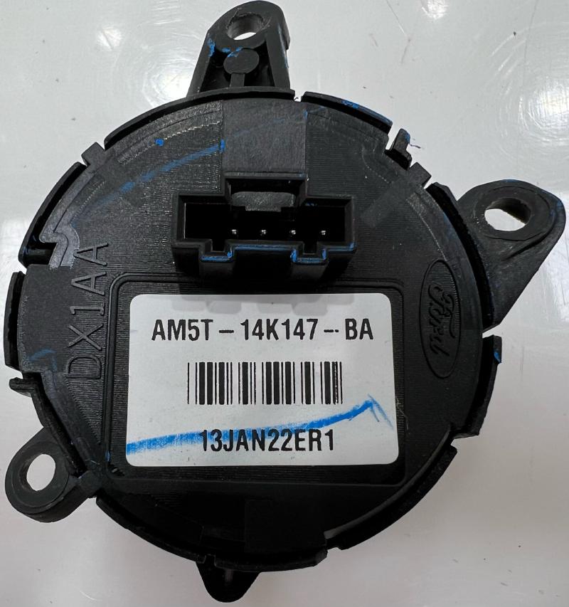 2013 - 2018 Ford C-Max Steering Wheel Switch "OK" RH Passenger Side OEM AM5T14K147BA
