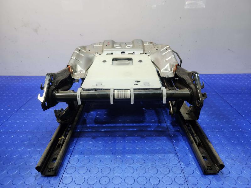 2017 Jaguar XE Seat Track