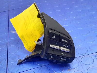 2020 Hyundai Elantra Combination Switch