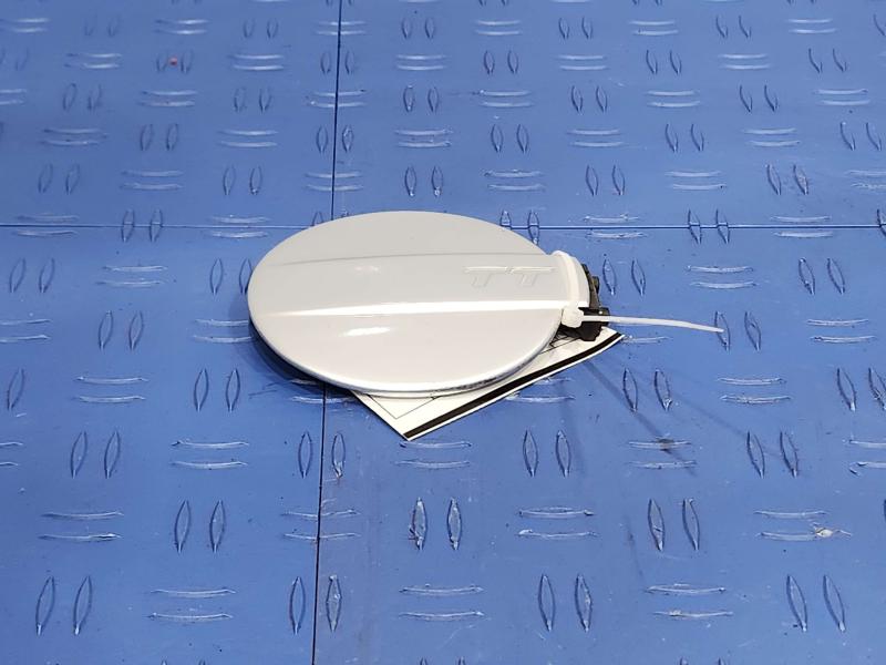 2012 Audi TT Fuel Tank Door