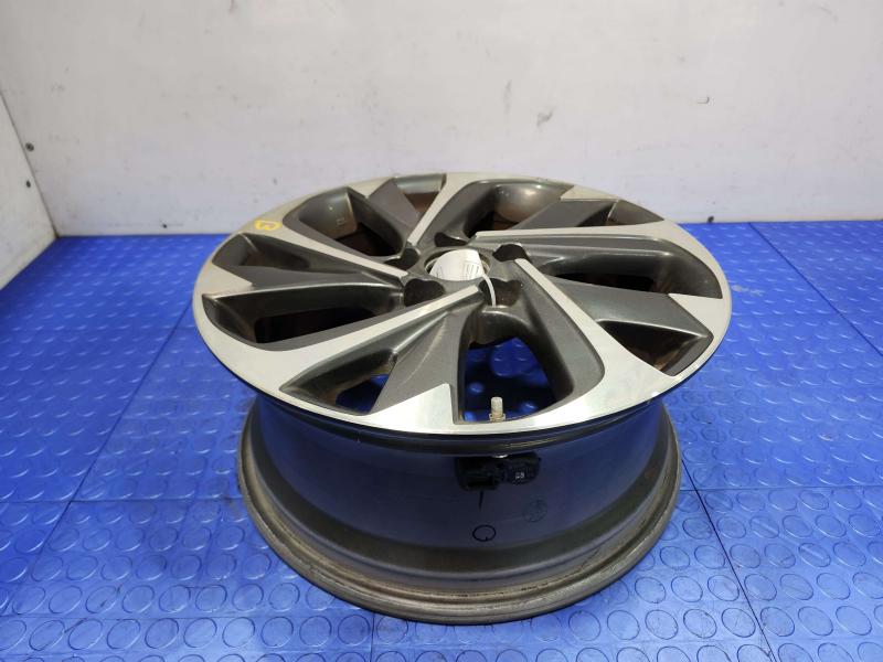 2016 Scion iM Wheel