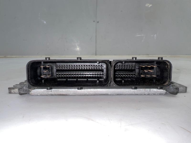 2004 Nissan Armada Engine/Motor Brain Box