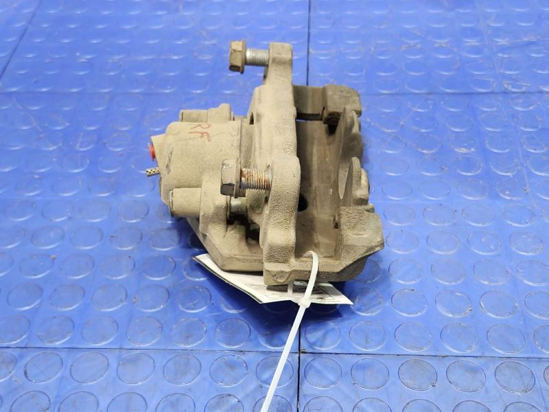2015 Volkswagen Beetle Caliper